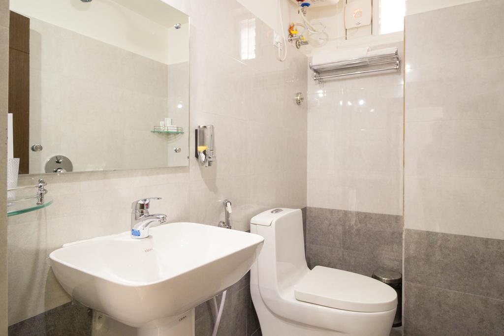 Hotel Pratz Inn Hyderabad Exterior photo